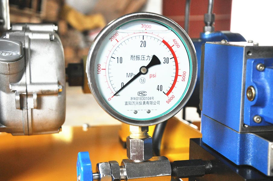 本田汽油機，野外作業機動泵液壓站